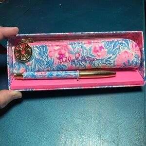 Lilly Pulitzer Pink and Blue Floral Pen Gift Set